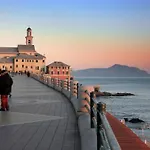 Piccola Camera Mare E Terrazzo